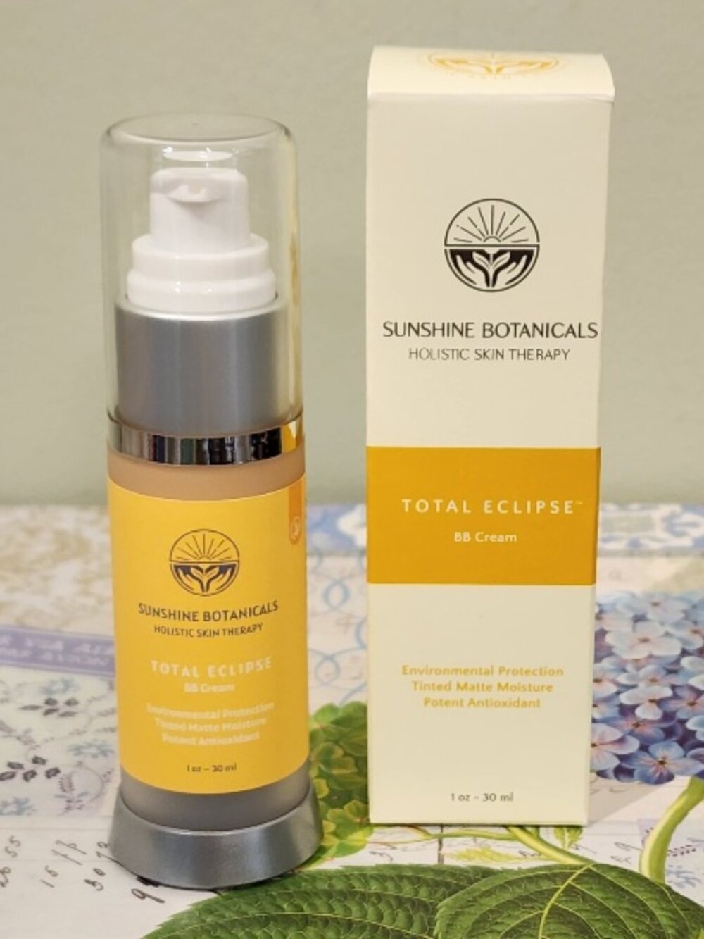 Total Eclipse BB Cream by Sunshine Botanical 1 oz - NWT